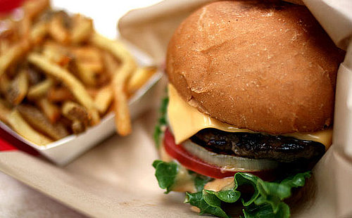 What to Drink With a Burger