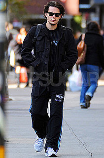 Pictures of John Mayer in New York
