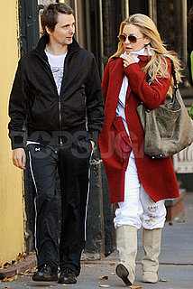 Pictures of Kate Hudson and Matthew Bellamy Strolling in NYC