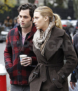 Pictures of Blake Lively and Penn Badgley on the NYC Set of Gossip Girl