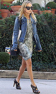 Pictures of Nicole Richie Visiting a Friend in Beverly Hills