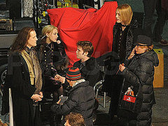 Dakota Fanning :"Breaking Dawn" Night Shoot!