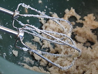 Hand Mixers vs. Standing Mixers