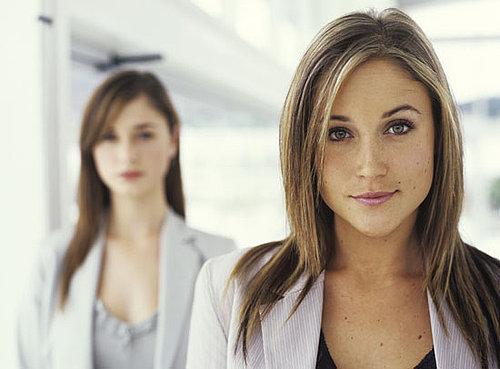 Study Finds That Blondes Make More Than Brunettes