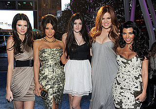 Pictures of Khloe Kardashian's red hair and Kim Kardashian at People's Choice Awards 2011-01-05 20:05:00