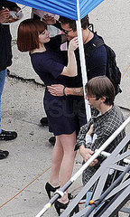 Pictures of Ryan Phillippe and Amanda Seyfried Hugging on the Set of Her Movie Now in LA