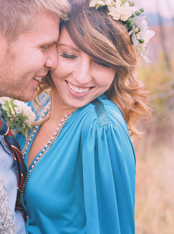 The Photos
Just because you're running away to get hitched doesn't mean you can't document the moment with professional photography. In fact, it can be the one splurge you make, because the pretty photos will last far longer than centerpieces or a wedding cake.
Photo by Jill Thomas Photography via 100 Layer Cake
The Photos
Just because you're running away to get hitched doesn't mean you can't document the moment with professional photography. In fact, it can be the one splurge you make, because the pretty photos will last far longer than centerpieces or a wedding cake.
Photo by Jill Thomas Photography via 100 Layer Cake