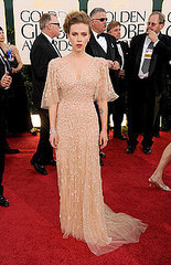 Pictures of Scarlett Johansson in Elie Saab at Golden Globes Red Carpet 2011-01-16 16:30:01 Pictures of Scarlett Johansson in Elie Saab at Golden Globes Red Carpet 2011-01-16 16:30:01