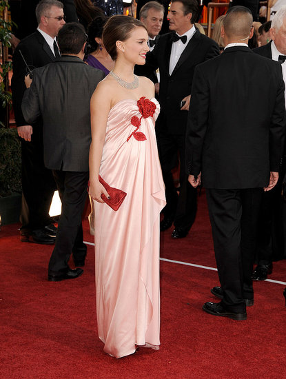Black Swan's Natalie Portman Blossoms in Viktor and Rolf! Black Swan's Natalie Portman Blossoms in Viktor and Rolf!
