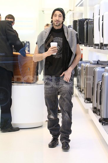 Adrien Brody Leaves His Baggage Behind to Focus on Film Adrien Brody Leaves His Baggage Behind to Focus on Film