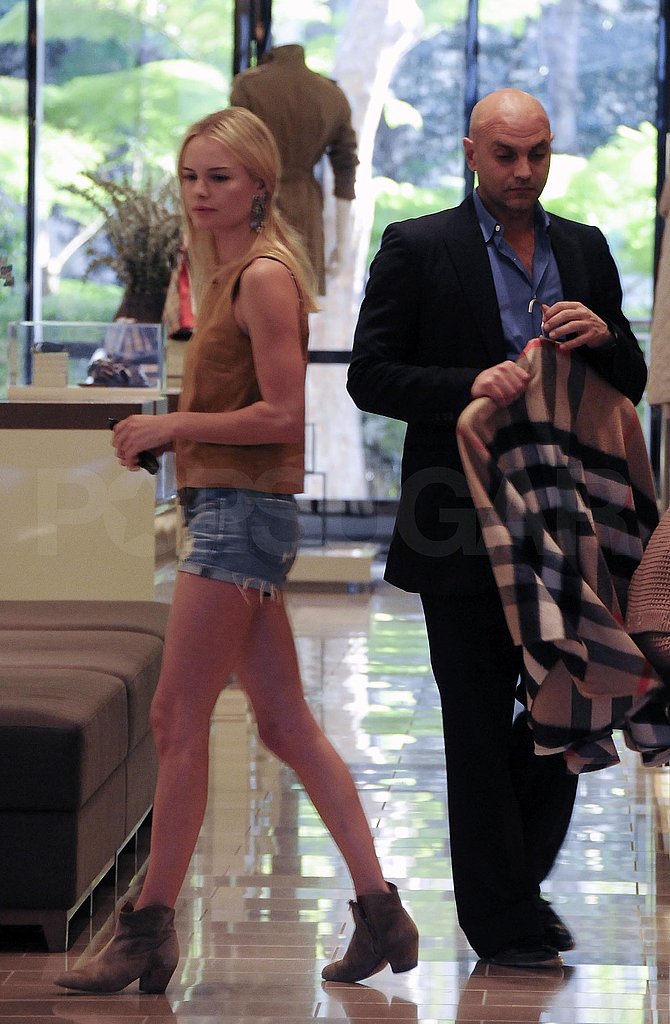 Kate Bosworth Breaks Out Her Winter Shorts to Shop! Kate Bosworth Breaks Out Her Winter Shorts to Shop!