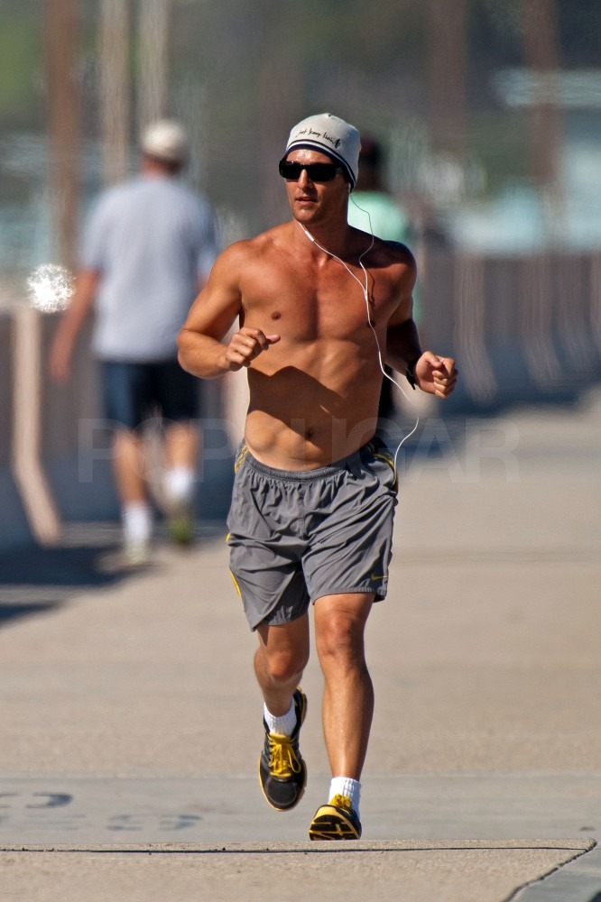 Pictures of Shirtless Matthew McConaughey Running Shirtless in Malibu Pictures of Shirtless Matthew McConaughey Running Shirtless in Malibu