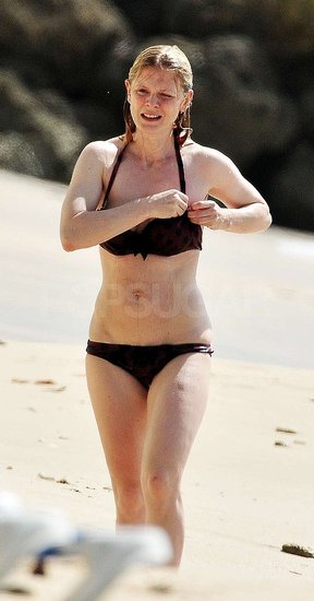 Pictures of Emilia Fox in Bikin...