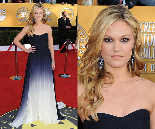 Julia Stiles Wears a Navy and White Ombre Gown to SAG Awards 2011