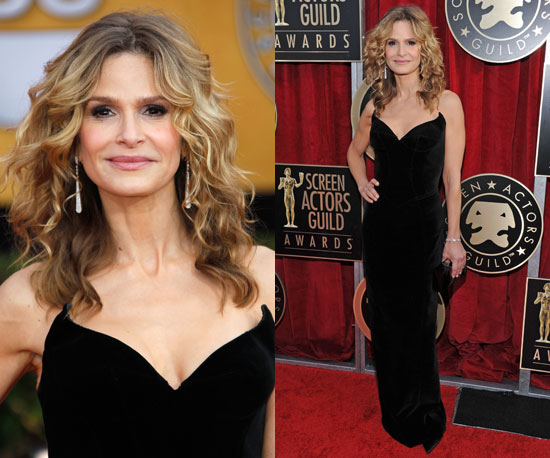 Kyra Sedgwick in Thierry Mugler at SAG Awards 2011 2011-01-30 16:45:05 Kyra Sedgwick in Thierry Mugler at SAG Awards 2011 2011-01-30 16:45:05
