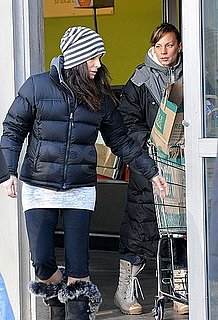 Pictures of Sandra Bullock Shopping in NYC