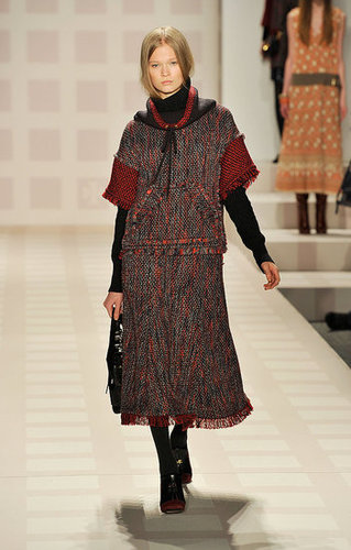 Tuxedo Stripes, Tweeds, and Pretty Bow Blouses Dominate Tory Burch’s Fall 2011 Collection Tuxedo Stripes, Tweeds, and Pretty Bow Blouses Dominate Tory Burch’s Fall 2011 Collection