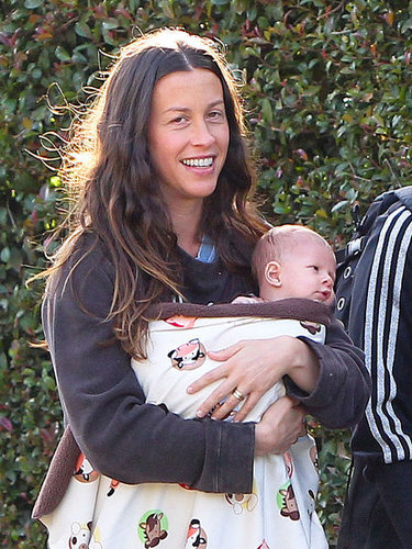 Alanis Morissette Debuts Her Son, Ever, on a Walk in LA! Alanis Morissette Debuts Her Son, Ever, on a Walk in LA!