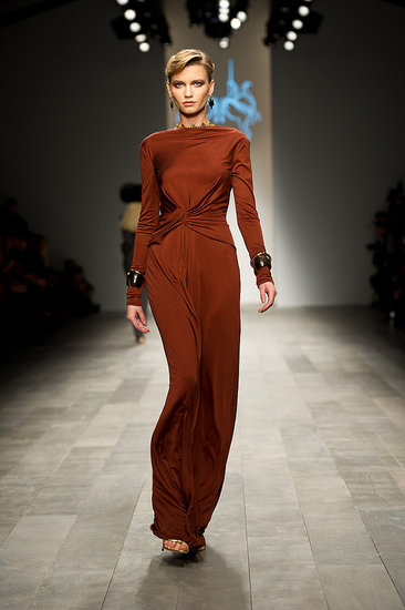 Fall 2011 London Fashion Week: Issa 2011-02-20 15:40:01 Fall 2011 London Fashion Week: Issa 2011-02-20 15:40:01
