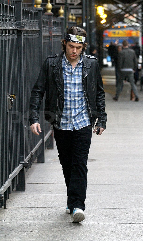 John Mayer Tours NYC With His Head Wrap as He Fights More Romance Rumors John Mayer Tours NYC With His Head Wrap as He Fights More Romance Rumors