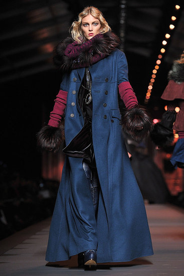 Fall 2011 Paris Fashion Week: Christian Dior 2011-03-04 14:10:00 Fall 2011 Paris Fashion Week: Christian Dior 2011-03-04 14:10:00