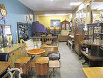 Cruz Antiques