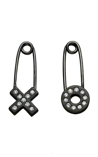 XO Earrings ($425) XO Earrings ($425)