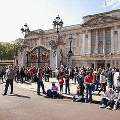Homes of the British Royalty Homes of the British Royalty