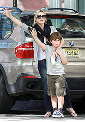 Kate Winslet and Joe Mendes Walking Through NYC Kate Winslet and Joe Mendes Walking Through NYC