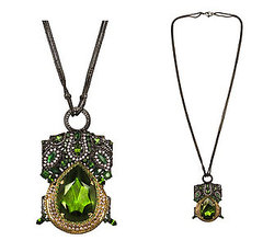 Shopping For a Statement Necklace Shopping For a Statement Necklace