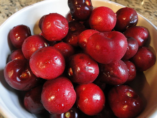 Sweet cherry pie