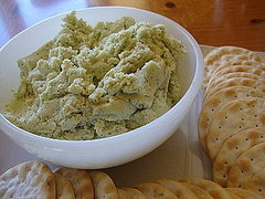 Herbed Almond Cheeze