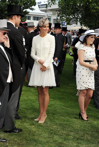 Prince William and Lovely Kate Middleton Join the Queen and Family at the Epsom Derby Prince William and Lovely Kate Middleton Join the Queen and Family at the Epsom Derby