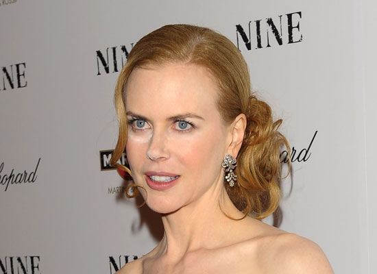 Pictures of Celebrity Hair and Makeup Mistakes and Tips on How to Avoid Them