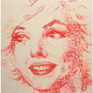 Marilyn Monroe Portrait Made From Kisses 2011-07-13 05:00:00