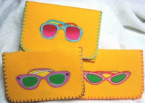 Fashionable Gift-card Holders