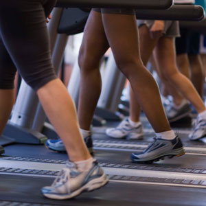 Treadmill Tips to Burn More Calories, Build Muscle, and Run Faster