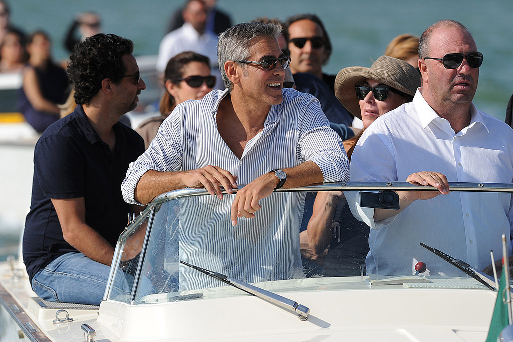 http://media4.onsugar.com/files/2011/08/35/2/192/1922398/aadd749bd753bdf0_GeorgeCloo_Jacop_123065068_Max.xxxlarge/i/George-Clooney-kommt-zum-Filmfestival-nach-Venedig.jpg