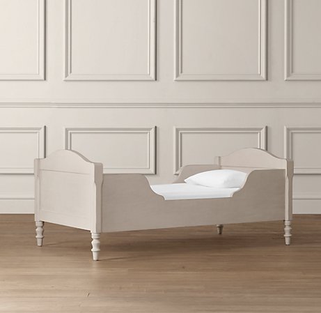 A Toddler Bed With Classic Elegance A Toddler Bed With Classic Elegance