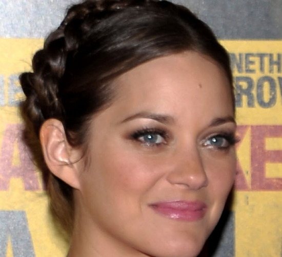 See Marion Cotillard's Beautiful Milkmaid Braid From All Angles See Marion Cotillard's Beautiful Milkmaid Braid From All Angles
