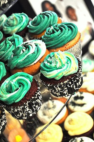 demask cupcakes