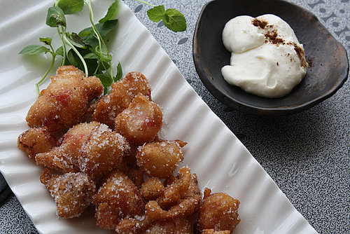 Would you try deep-fried strawberries? Would you try deep-fried strawberries?