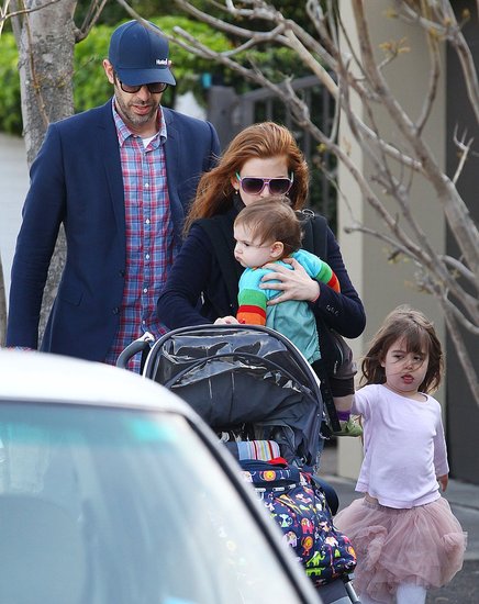 Isla Fisher, Sacha Baron Cohen, Elula Cohen, and Olive Cohen took a walk in Sydney.
Isla Fisher, Sacha Baron Cohen, Elula Cohen, and Olive Cohen took a walk in Sydney.