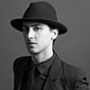 Fashion News For Oct. 18, 2011
