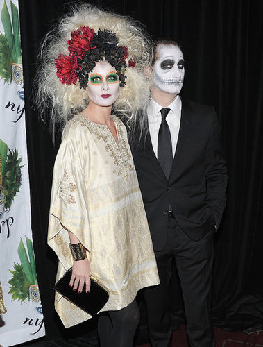 Debra Messing and her husband got ghoulish for an NYC party in 2011.
Debra Messing and her husband got ghoulish for an NYC party in 2011.