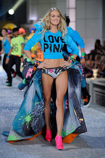 2011 Victoria's Secret Fashion Show