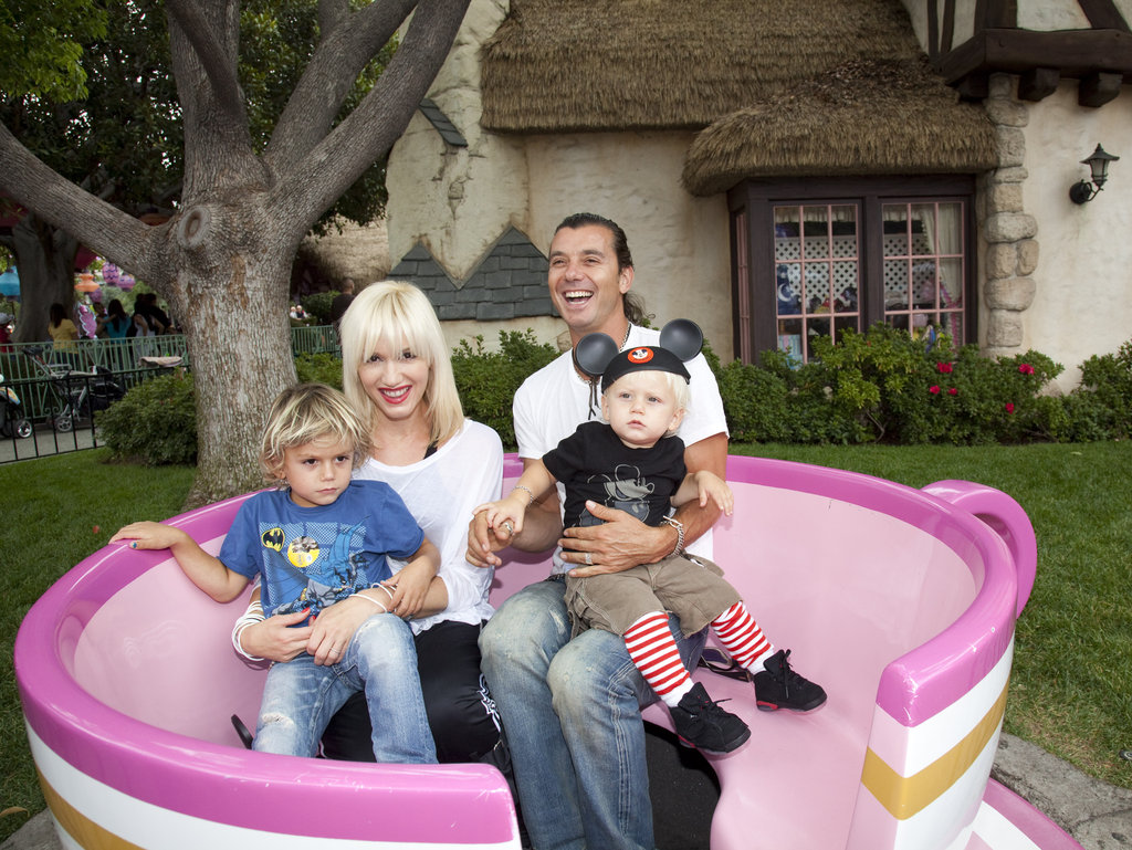 Gwen Stefani and Gavin Rossdale played around with their kids, Kingston and Zuma, at the park in July 2010.
Gwen Stefani and Gavin Rossdale played around with their kids, Kingston and Zuma, at the park in July 2010.