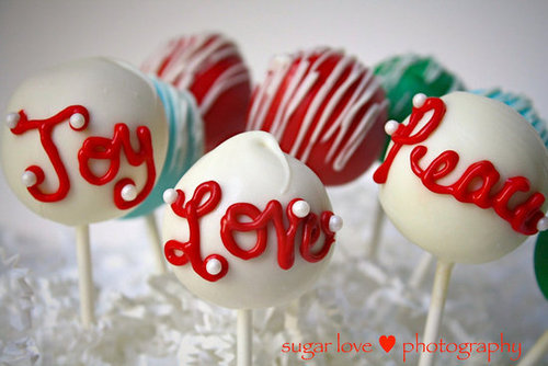 Sweet Holiday Cake Pops Sweet Holiday Cake Pops