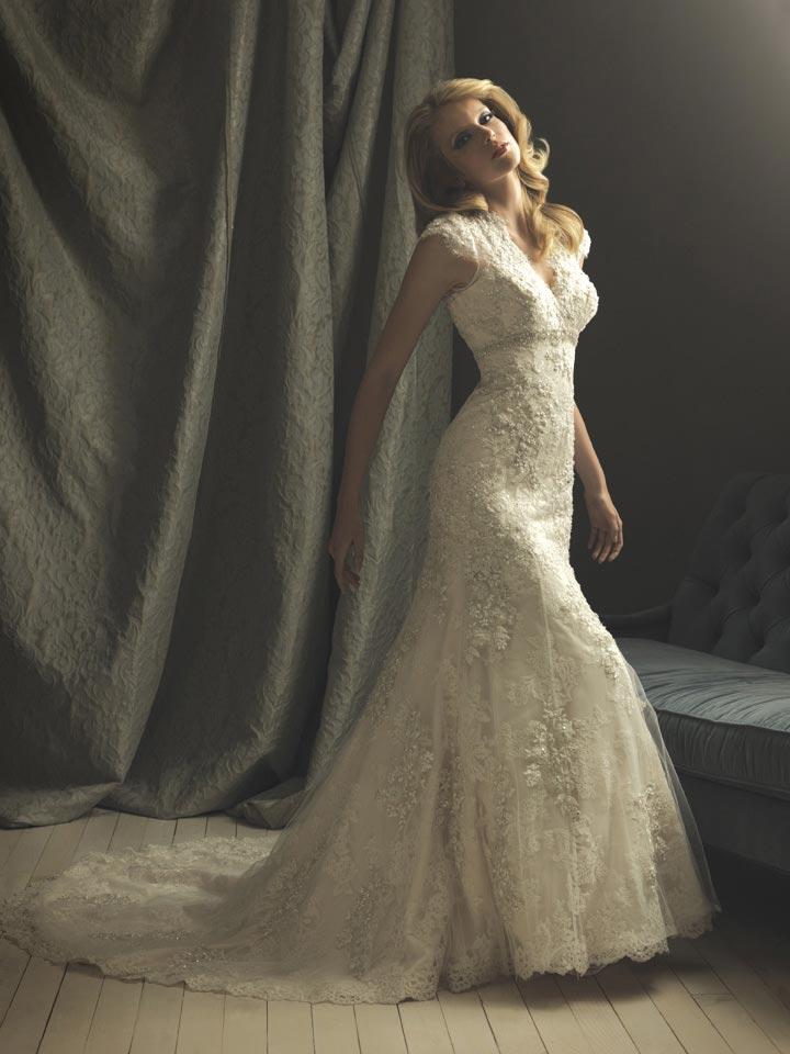 Mermaid wedding dresses with sleeves begin the bridal challenge with more 