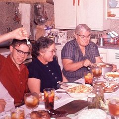 Tips For Surviving Holiday Family Overload